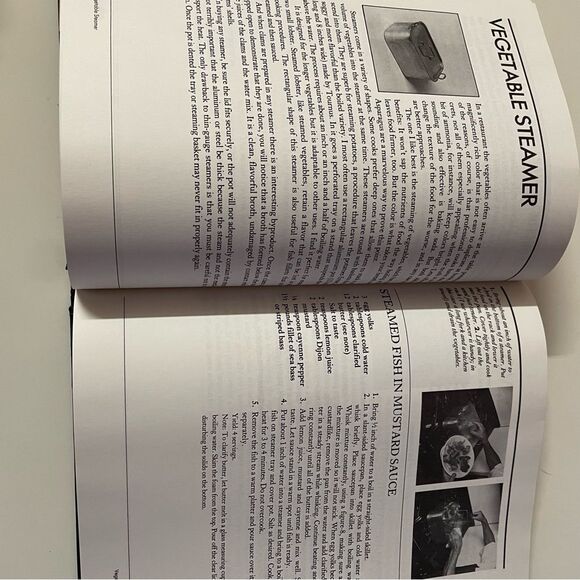 Vintage Pierre Franey’s Kitchen Hardcover Book - Picture 10 of 13